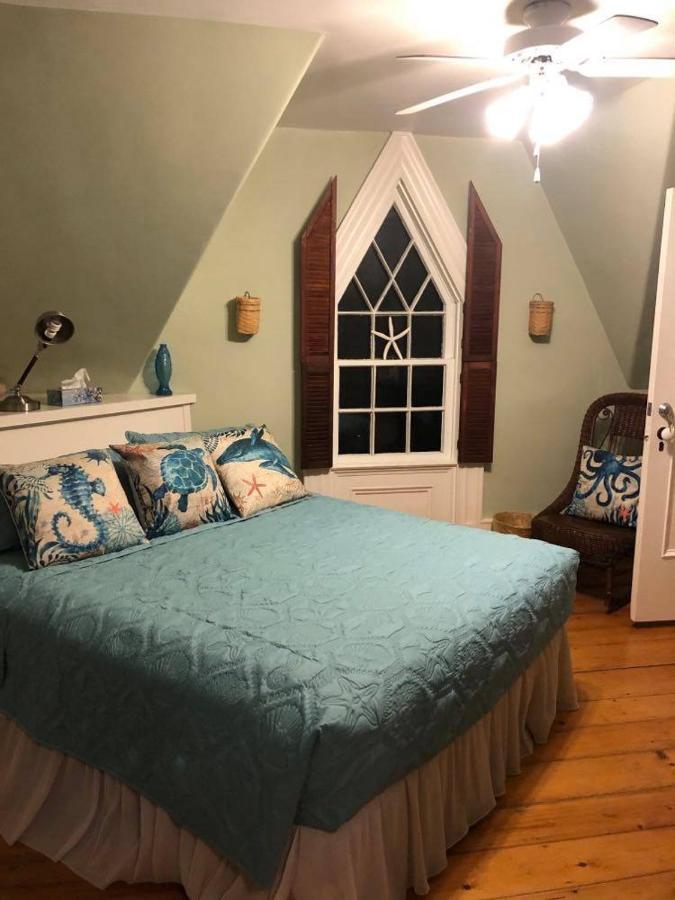 Fisherman'S Daughter B&B Mahone Bay Exteriör bild