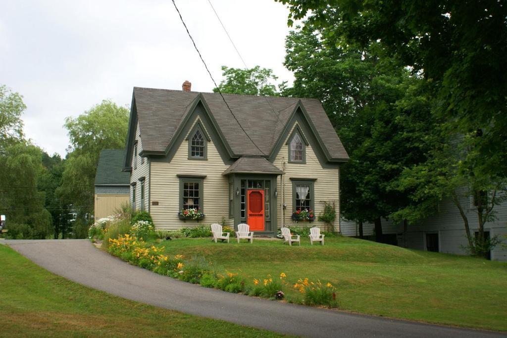 Fisherman'S Daughter B&B Mahone Bay Exteriör bild