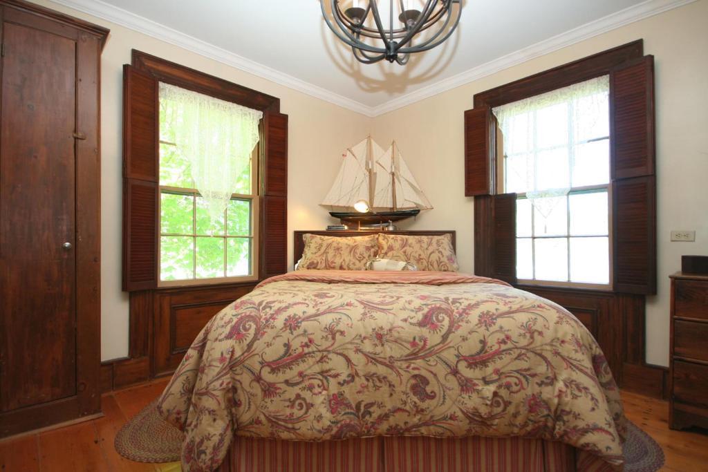 Fisherman'S Daughter B&B Mahone Bay Rum bild